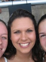 Person who looks like Lauren Graham