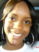 Person who looks like Kelly Rowland