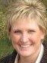 Person who looks like Glenn Close