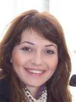 Person who looks like Mía Maestro