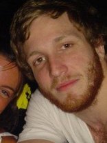 Person who looks like Breckin Meyer