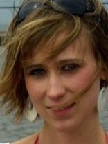 Person who looks like Jennifer Love Hewitt