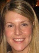 Person who looks like Jenna Elfman