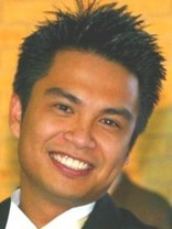 Person who looks like Michael Copon