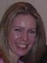 Person who looks like Elizabeth Perkins