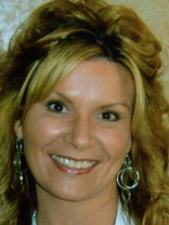 Person who looks like Lori Loughlin