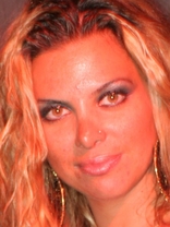 Person who looks like Charlize Theron