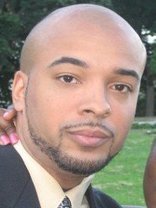 Person who looks like Boris Kodjoe