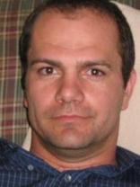 Person who looks like Daniel Gillies