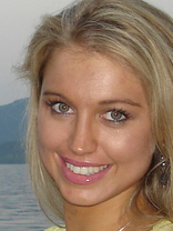 Person who looks like Kiera Chaplin