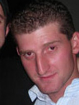 Person who looks like Breckin Meyer