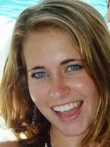 Person who looks like Jennifer Aniston