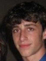 Person who looks like Bryan Greenberg