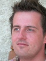 Person who looks like Matthew Perry