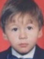 Person who looks like Haley Joel Osment