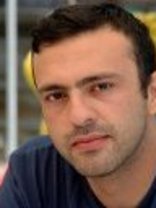 Person who looks like Gil Bellows