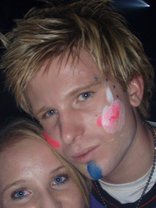 Person who looks like Justin Hartley