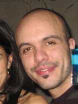 Person who looks like Billy Zane