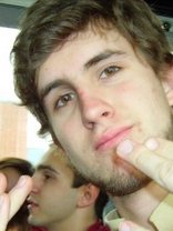 Person who looks like Johnny Pacar