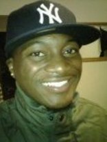 Person who looks like Curtis Martin