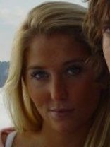 Person who looks like Heather Locklear