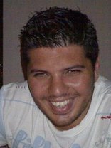 Person who looks like Billy Zane