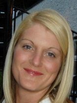 Person who looks like Mena Suvari