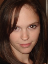 Person who looks like Elizabeth Hendrickson