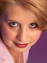 Person who looks like Sarah Michelle Gellar