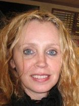 Person who looks like Faye Dunaway