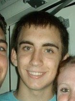 Person who looks like Frankie Muniz