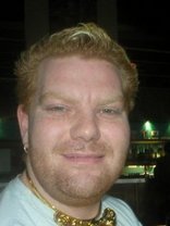 Person who looks like Philip Seymour Hoffman