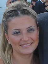 Person who looks like Portia de Rossi