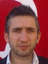 Person who looks like Ralph Fiennes