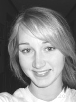 Person who looks like Jennifer Finnigan