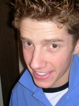 Person who looks like Jason Dohring