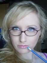 Person who looks like Judy Greer