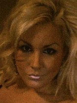 Person who looks like Pamela Anderson