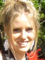 Person who looks like Teresa Palmer