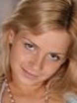 Person who looks like Calista Flockhart