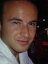 Person who looks like Mark-Paul Gosselaar