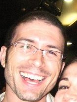 Person who looks like Freddie Prinze Jr.