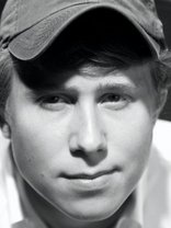 Person who looks like Michael Rosenbaum