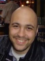 Person who looks like Billy Zane