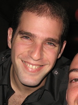 Person who looks like Enrique Murciano