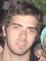 Person who looks like Justin Chatwin