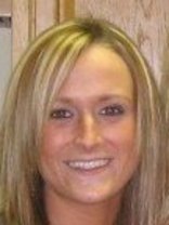 Person who looks like Brittany & Cynthia Daniel