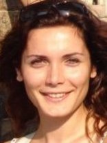 Person who looks like Angie Harmon