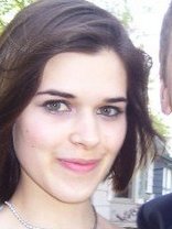 Person who looks like Neve Campbell