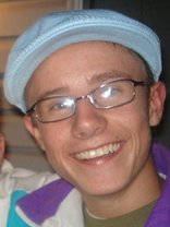 Person who looks like Joe Pantoliano